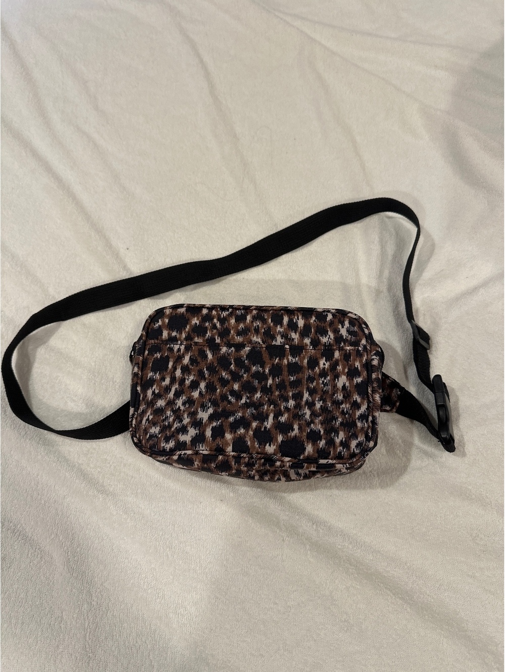 NWOT Old Navy Belt Bag, cheetah
